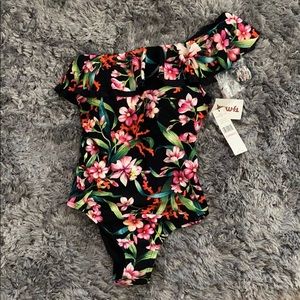 Carmen Marc Valvo Swimwear